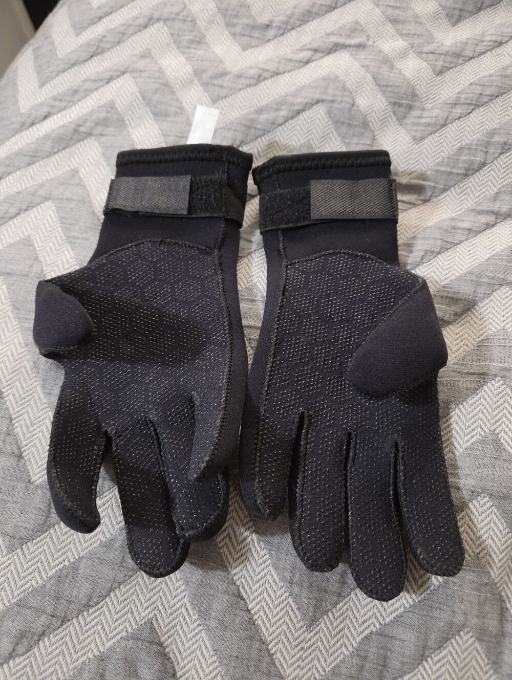 XUKER 3mm Neoprene Water Gloves for Scuba Diving Snorkeling Surfing Kayaking - Picture 4 of 5